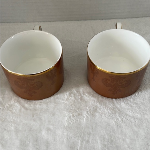 Mikasa Brown and Gold Coffee Mugs with Elegant Design - Picture 6 of 6